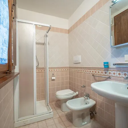 Casa Elia Tuscany- Lucca With Private Pool At Exclusive Use! Holiday home San Martino in Freddana