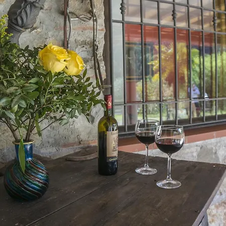 Casa Elia Tuscany- Lucca With Private Pool At Exclusive Use! Holiday home *