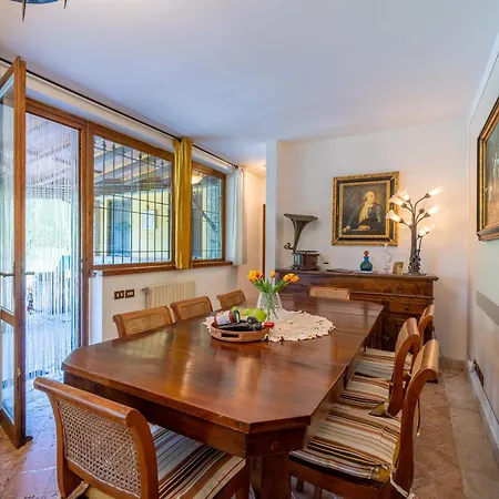 Casa Elia Tuscany- Lucca With Private Pool At Exclusive Use! 別荘 San Martino in Freddana