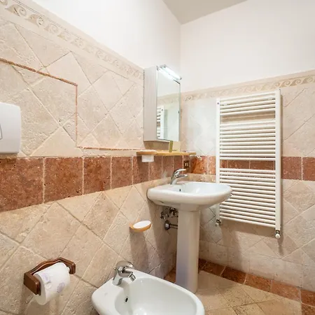 Casa Elia Tuscany- Lucca With Private Pool At Exclusive Use! Holiday home *