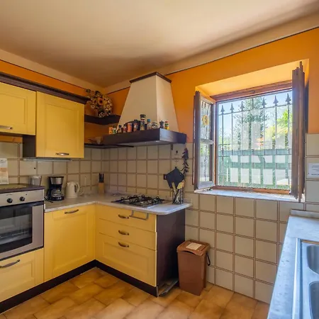 Casa Elia Tuscany- Lucca With Private Pool At Exclusive Use! Holiday home