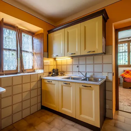 Casa Elia Tuscany- Lucca With Private Pool At Exclusive Use! Holiday home *