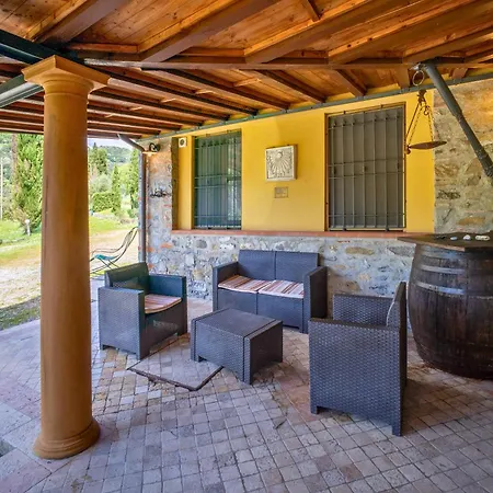 Casa Elia Tuscany- Lucca With Private Pool At Exclusive Use! Holiday home *